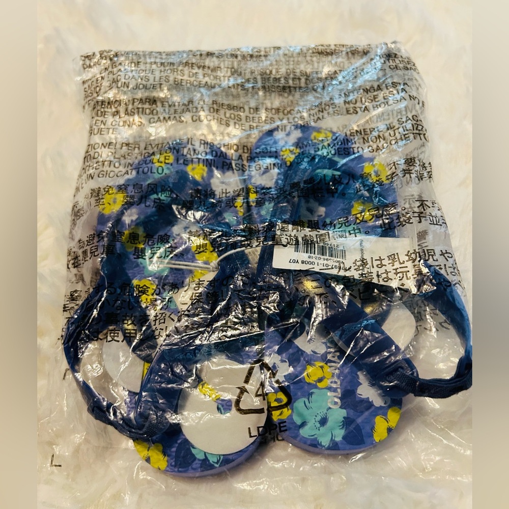 New Toddler Old Navy Flip Flops Sandals. Size 8 Blue and floral - Picture 4 of 4